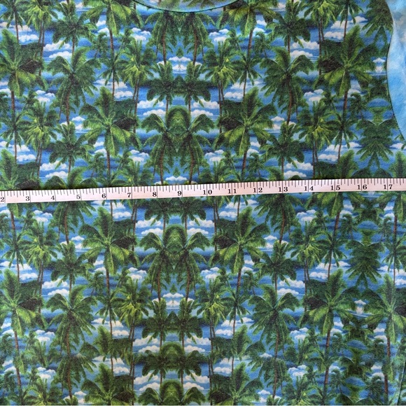 Hype. Green & Blue Palm Tree Sweater sz S - Picture 6 of 7